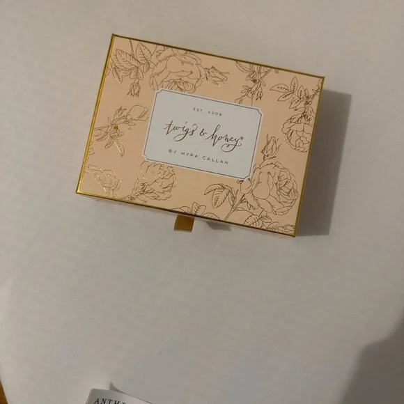 Twigs & Honey Pearl Bubbles Hair Combs & Pins New display picture 2